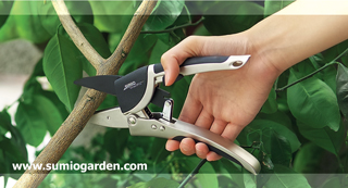 Geon Hung`s SUMIO-branded pruning shears feature handles with ergonomic design to secure effort-saving operation.