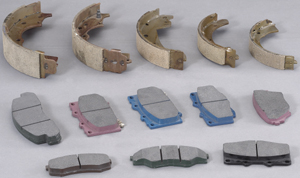 The rapidly growing auto market in China offers great room for sales growth of the domestic friction-parts industry. (Photo courtesy of Wenzhou Auto-Link International Trading Co., Ltd.) The rapidly growing auto market in China offers great room for sales growth of the domestic friction-parts industry. (Photo courtesy of Wenzhou Auto-Link International Trading Co., Ltd.)