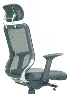 Kuo Ching`s mesh-back office chairs are increasingly popular among buyers.