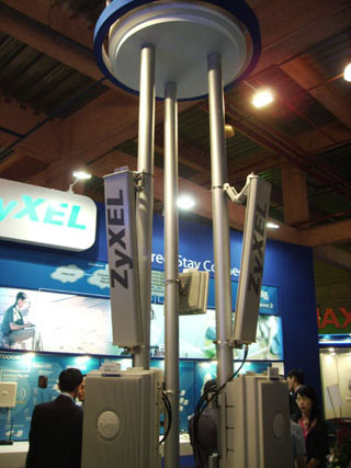 Zyxel specializes in femto and pico WiMAX base stations.