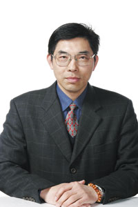 Huang Wen-fang, chief of TTVMA`s business affairs section.