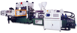 The two-color rotary type rain boots automatic injection molding machine developed by Kou Yi.