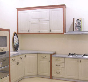 Guangzhou Hengdian highly promotes its line of wall-to-wall kitchen cabinets.