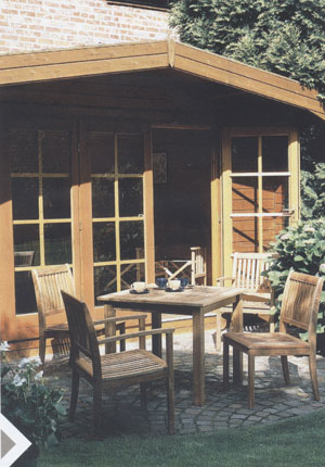 The Provence range from Barlow Tyrie is made from FSC certified teak.