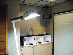 Aeon`s high-power LED lights feature technologies used on industrial computers.