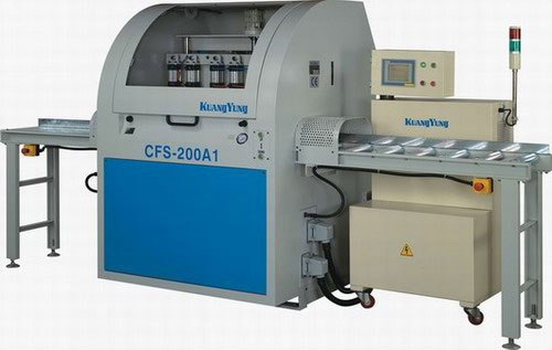 Kuang Yung`s CFS-200A cut-off saw is three to five times more efficient than manual machines.