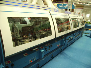 Leadermac`s LMC 1023T four-side molder delivers high precision performance. Leadermac`s LMC 1023T four-side molder delivers high precision performance.