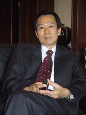 Simplo chairman and CEO F.H. Sung.