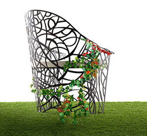 Outdoor furniture designed by Patrizia Pozzi caught the attention of many visitors during the 2009 Milan Furniture Show, thanks to its naturalistic style. 