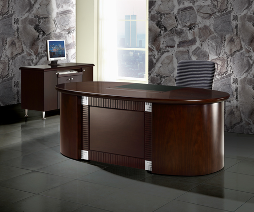 Luxurious executive tables developed by Jiang Hua cater to high-tier customers.