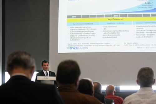 Over 500 participate in the Automechanika Aftermarket Forum to be updated on market information and trends.
