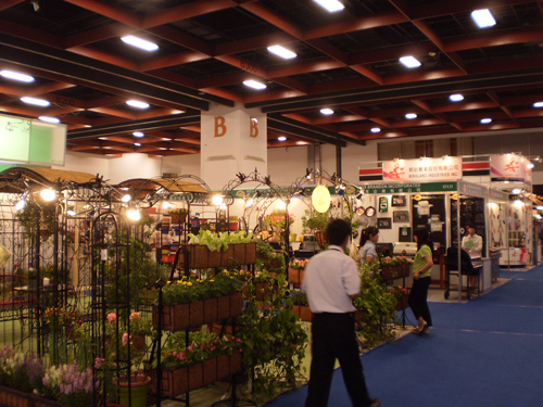 Garden tools and accessories were also on display at the show. 