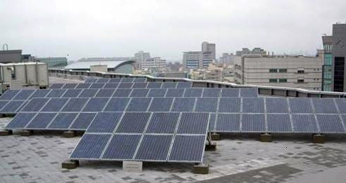 Arrays of solar panels installed on top of NSP headquarter building.