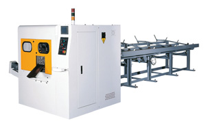 NC automatic saw circular sawing machine developed by Ching Hsyang.