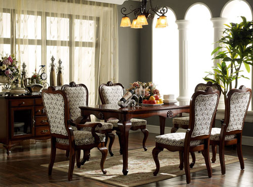 Western dining room sets evoking classical, luxurious mood are available in many models from Woodworth. 