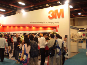 3M showcases varieties of industrial supplies and building materials.