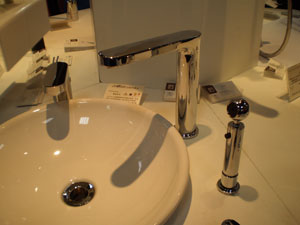 Justime’s Charming faucet incorporates ITRI’s touch-control and IR technologies.