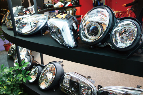 Taiwan’s auto-parts exports continued growing in 2011, despite overall parts production value dropping about 3.2% from previous year.