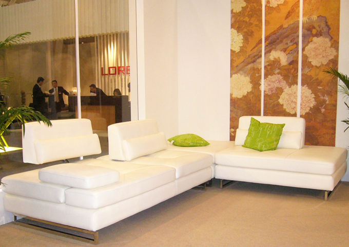 This two-piece white sofa couch set by Lifestyle features simplicity and style.