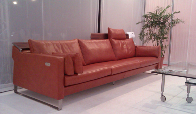 Perseverance in supplying quality hand-made sofas only is the key to the success of the Soflex Furniture Industry Co.