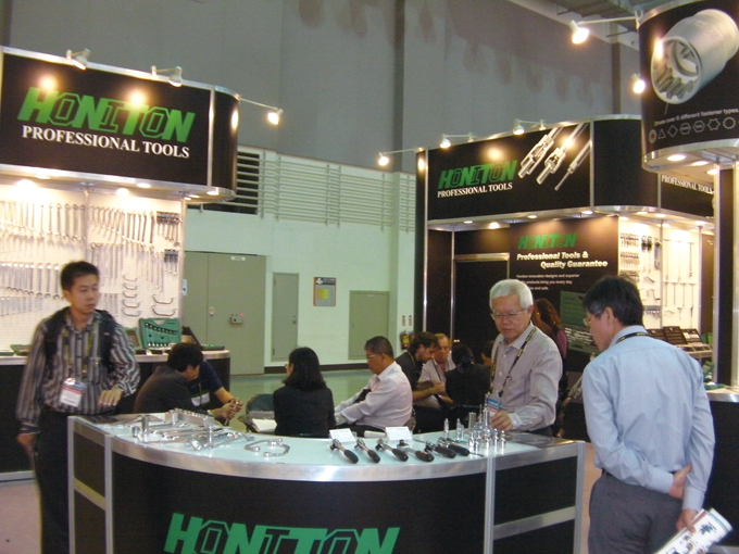 Honiton`s booth at AMPA 2012 was often full of visitors.