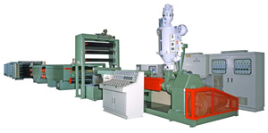 San Chyi’s Flat Yarn Extrusion Line SC-FY100 is used for making woven bags, cement bags, PE canvases and shading nets.