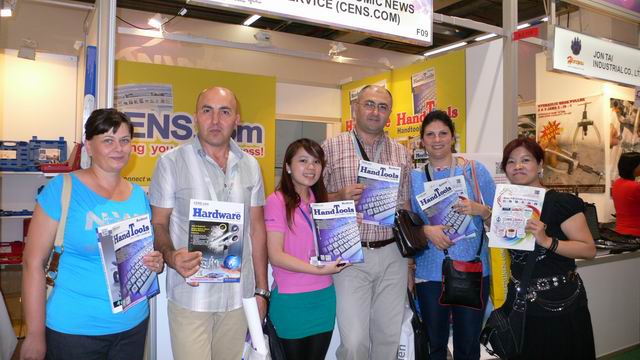  CENS booths at Automechanika offered supplier information to buyers from about 180 countries. 
