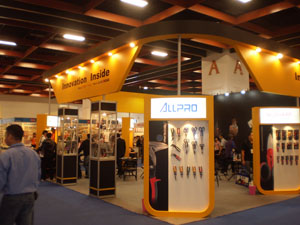 Nearly 300 exhibitors of different hardware products took part in THS 2012.