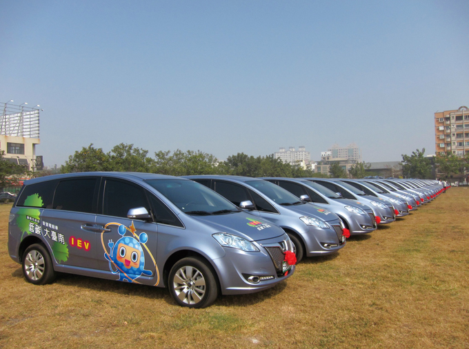 As part of its EV pilot project, Tainan City Government adopts 26 LUXGEN& MPV EV+ BEVs in its fleet.