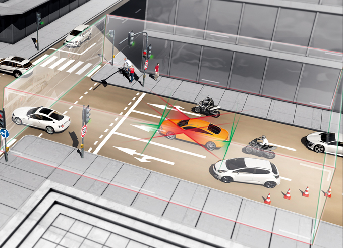 Continental’s 360-degree surround detection system optimally detects the entire vehicle surrounding and helps drivers to safely navigate in complex traffic situations. (Photo courtesy of Continental)