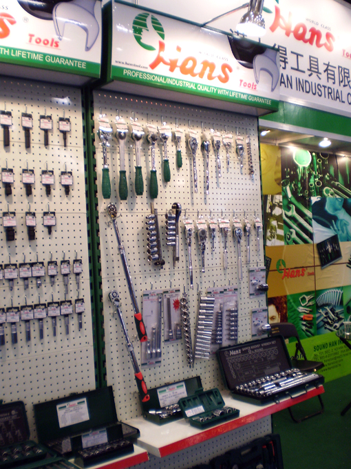 Hans is one of Taiwan`s best known brands of auto repair tools. Hans is one of Taiwan`s best known brands of auto repair tools.