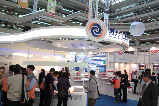 A nearly 60% continued exhibitor participation demonstrates popularity amid Taiwan lighting companies. 