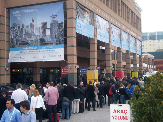 Automechanika Istanbul 2013 was held alongside Petroleum Istanbul 2013.