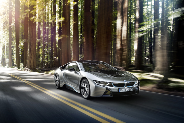 Navigant forecasts that 6.6 million PEVs will have been sold annually by 2020, almost 7% of the total light duty vehicle market. (photo BMW i8 electric car)