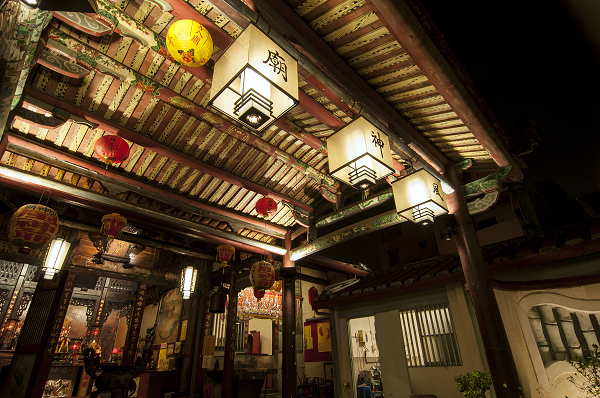 The Wind God Temple has been transformed into the first “Temple of Light” in Taiwan. 