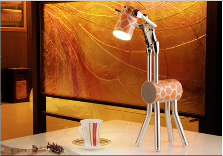 The “Far Sighted” lamp is created in the form of a giraffe with a long neck that allows for wider visibility.
