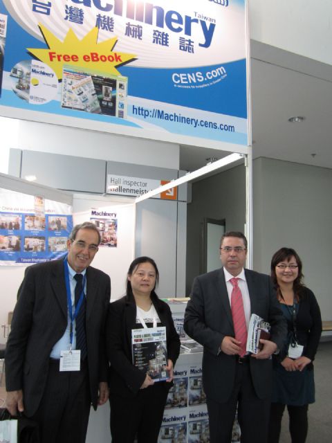 Foreign buyers gave high accolades to CENS publications