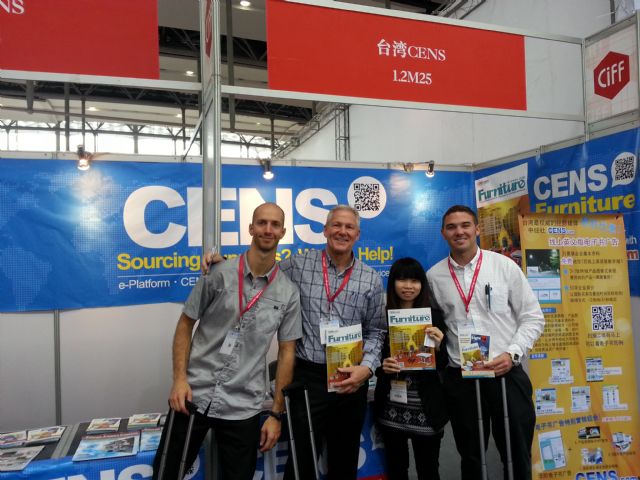 CENS representative (second from right) with foreign buyers at CIFF Guangzhou.