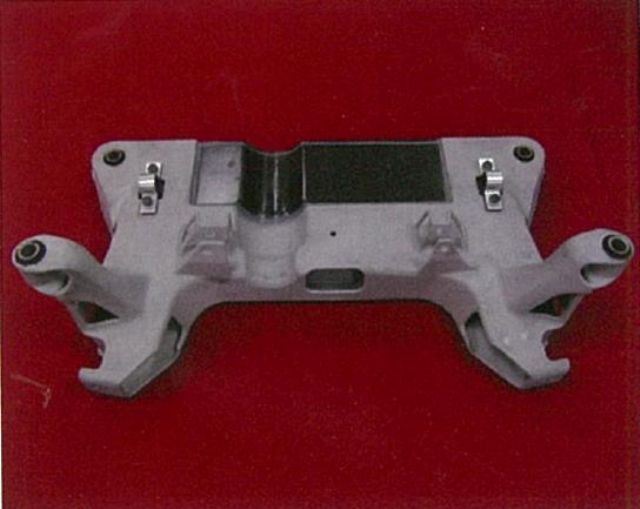 The lightweight sub-frame of aluminum and CFRP
