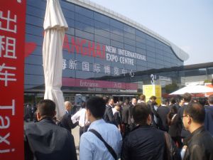 ChinaPlas 2014 was held on Apr. 23-26 at the Shanghai New International Expo Centre, with more than 2,900 exhibitors coming from 39 different countries.