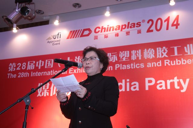 Adsale Exhibition’s president, Zhou Xiaoxin, addressed attendees of a media party held on the eve of ChinaPlas.