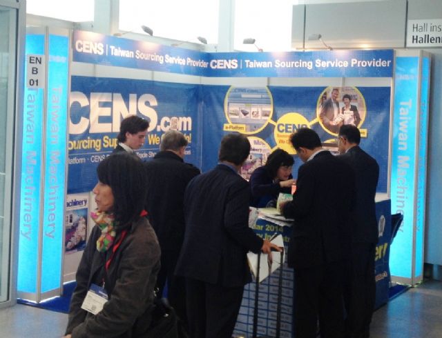 CENS booth draws many visitors at Interpack.