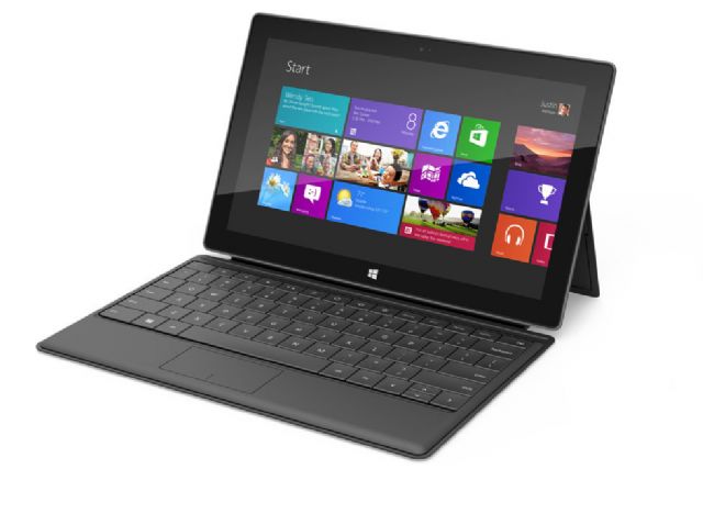 The Microsoft Surface RT, a multifunctional tablet, or notebook PC (photo from Internet)