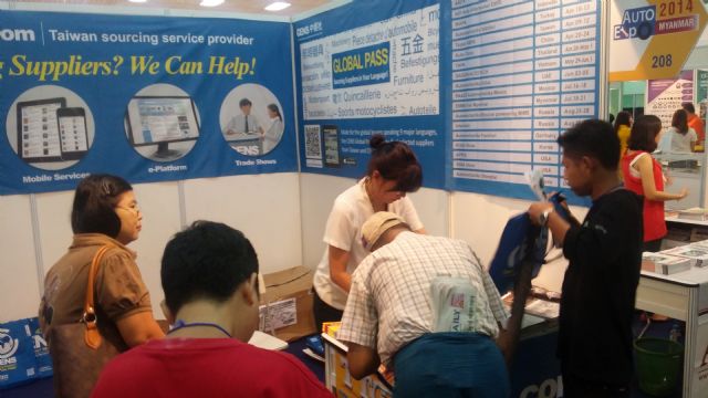 CENS booth draws many visitors at EMMA Fair Myanmar.