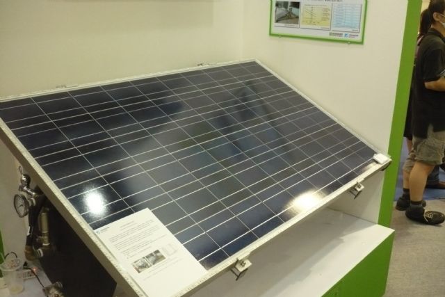 Taiwan's solar-product makers stay optimistic about market outlook despite anemic August revenues. (solar panel shown)