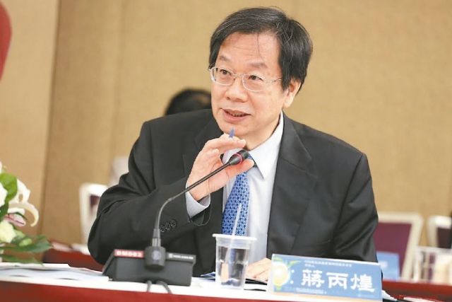 Chiang Been-huang, Minister of Health and Welfare, presided the  recent 10th BTC meeting. (photo from UDN)