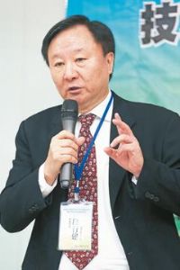 Duan Xing-jian, chairman of Innolux, the largest maker of TFT-LCD panels in Taiwan. (Photo from UDN)