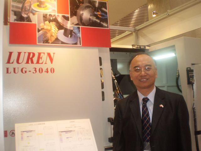 Luren President Chuck Chen claims that the LUG-3040 CNC Universal Gear Tool Grinding Machine is world's first multifunctional gear tool grinding machine.