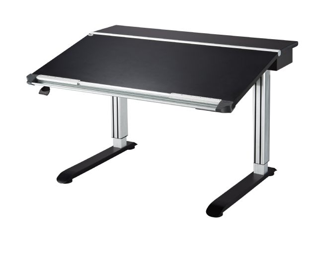 Kuang Shin's ET-100 BK worktable has adjustable tabletop and legs.