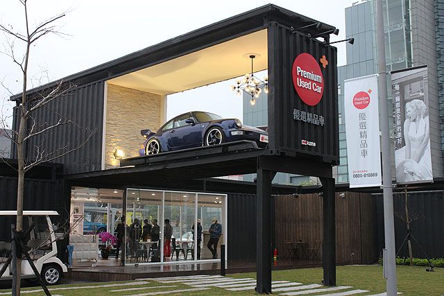 The sales office at Taikoo's new premium used car sales center in Taipei has an eye-catching design. (Source: Taikoo)